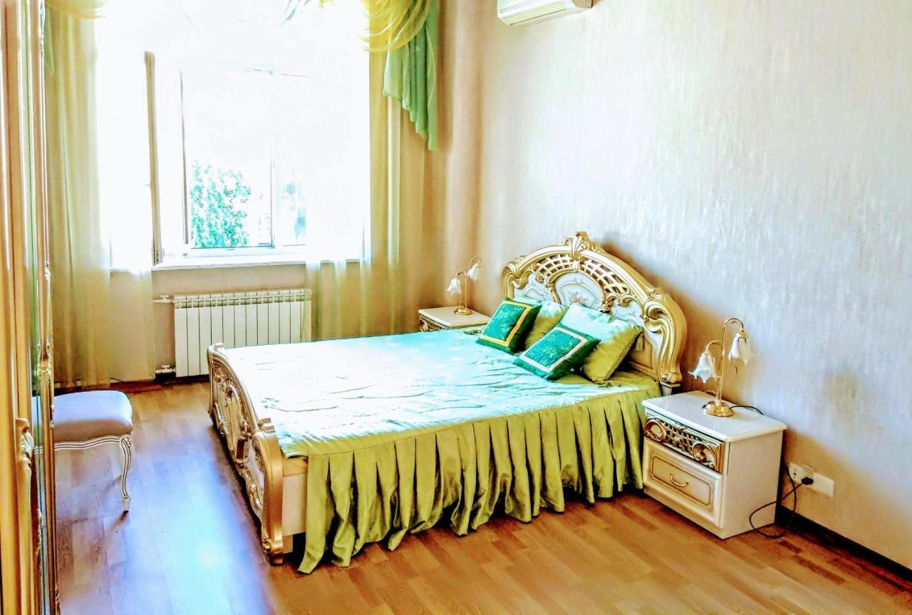 Kiyv Apartments Khreshatyk 23 Ua City Centre Kiev Buitenkant foto